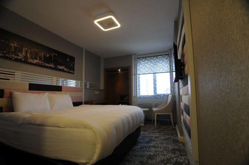 Manhattan Hotel Ankara Exterior foto